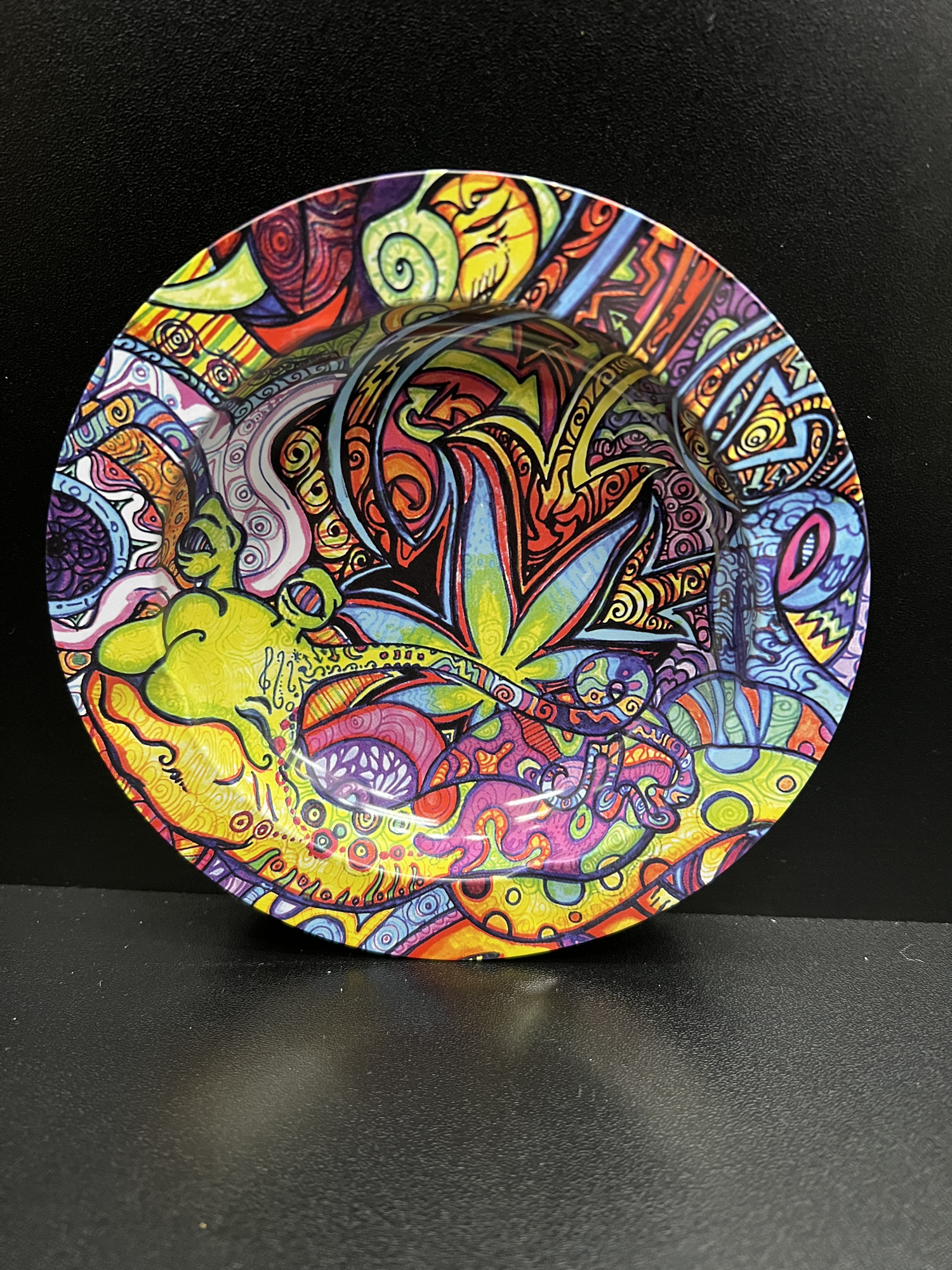 Trippy Pot Leaf Small Metal Ashtray
