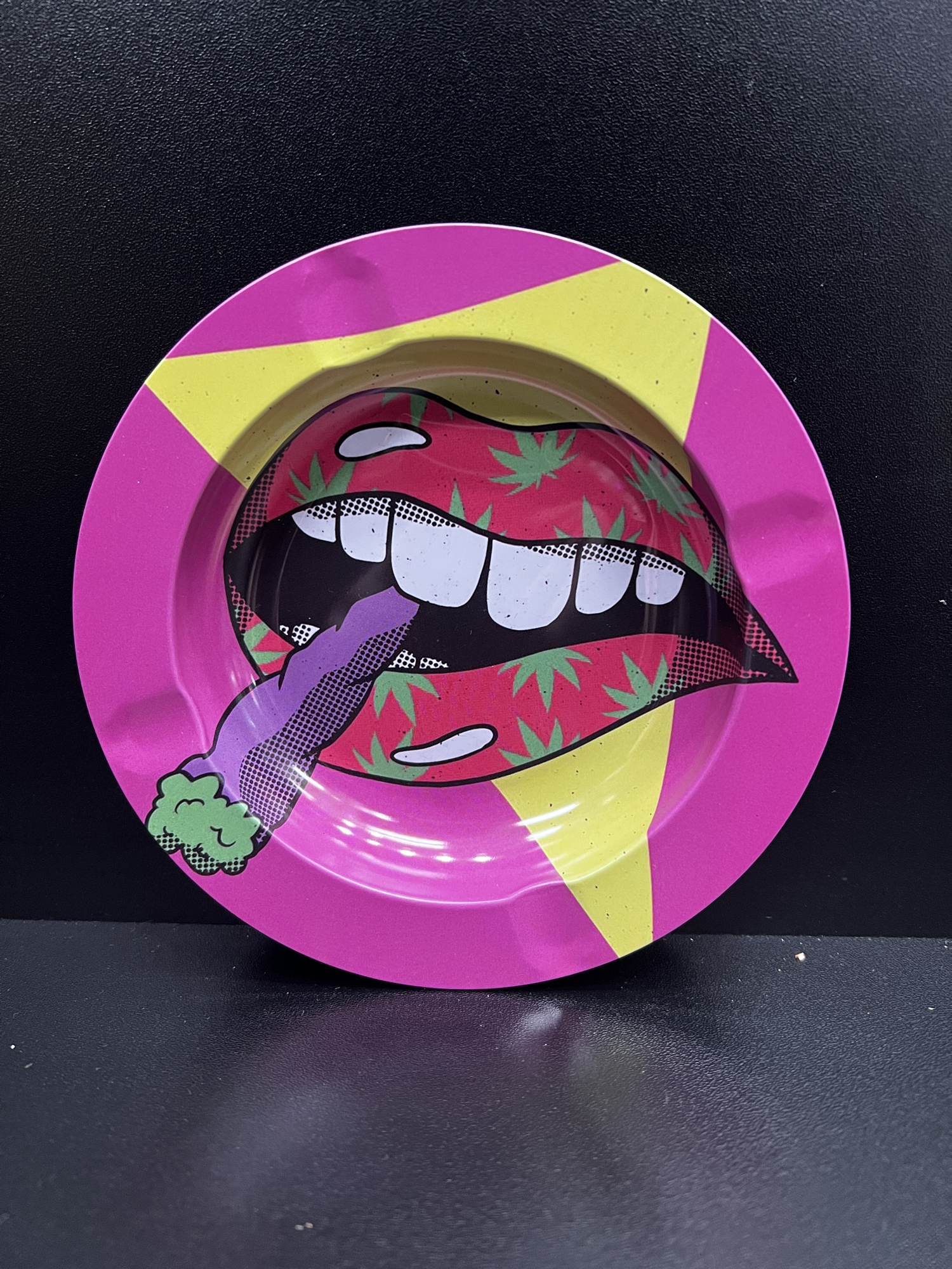 Blazed Lips Small Metal Ashtray